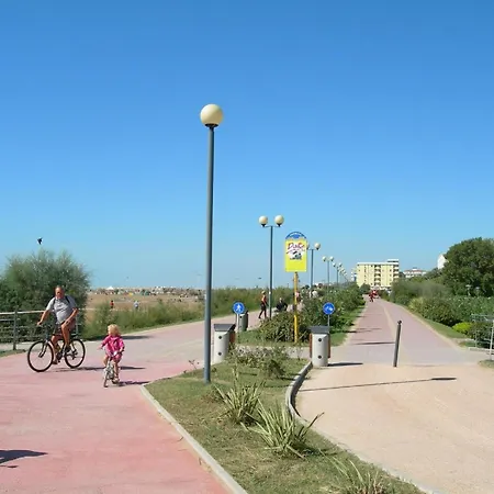 Fuer 4 Personen Ca 25 Qm In Bibione, Adriakueste Italien Und Umgebung Bibione